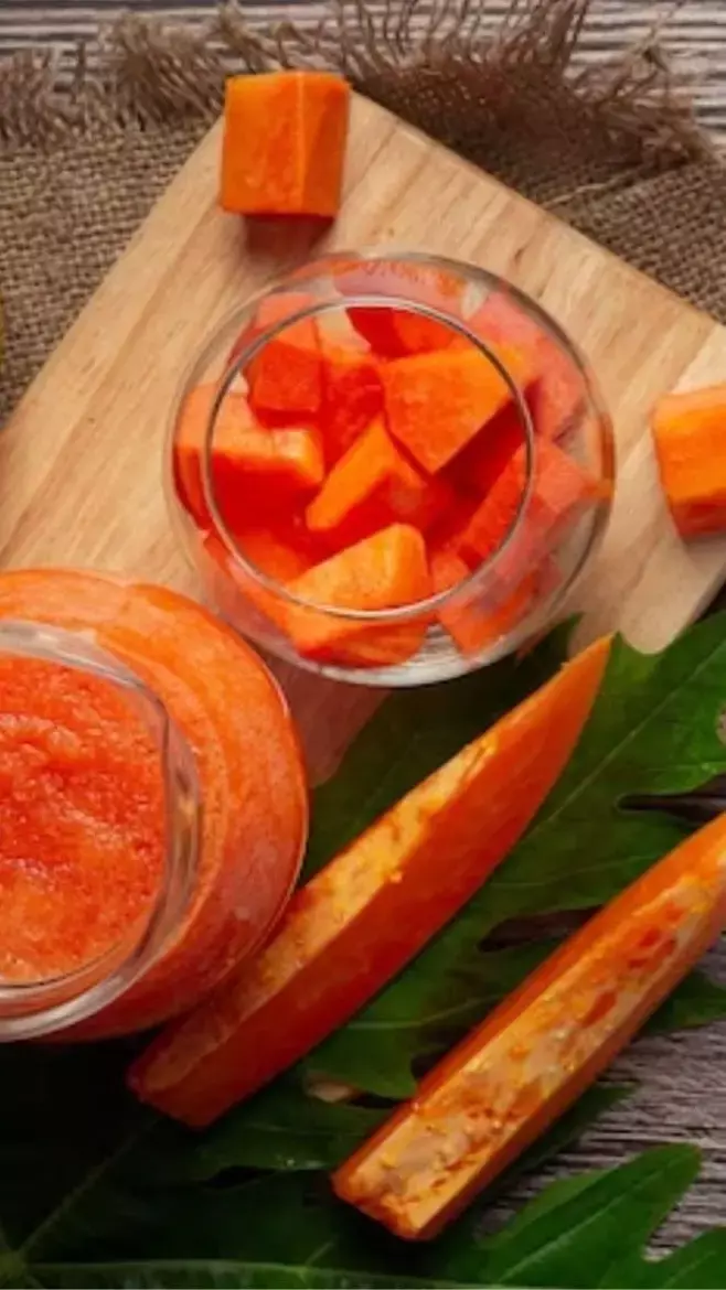 Papita Ke Fayde: खाली पेट पपीता खाने के फायदे, जानिए यहां...