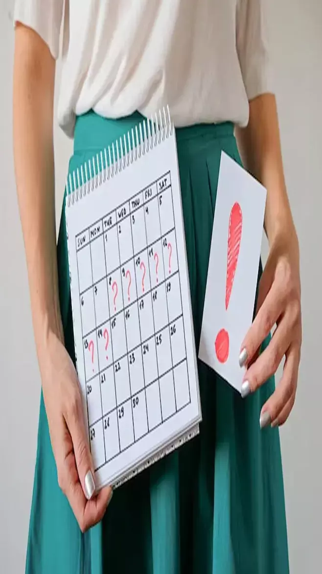 Causes of irregular periods: क्या आपकी बेटी के पीरियड्स भी आते हैं गैप से, यहां जानें कारण...