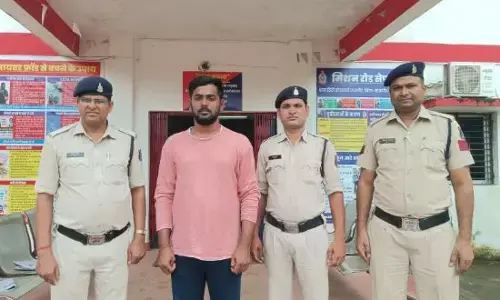 Janjgir-Champa News: लोन के नाम पर लाखो की धोखाधड़ी, श्रीराम फायनेंस लिमिटेड का फिल्ड ऑफिसर गिरफ्तार