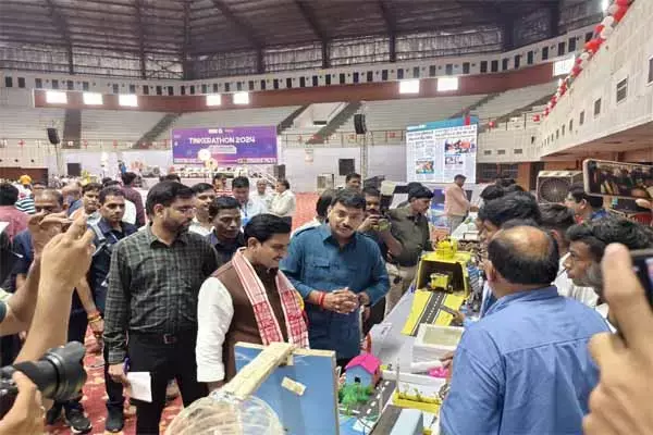 Tinkerathon 2024: टिंकराथॉन 2024 में बाल वैज्ञानिकों ने दिखाया इनोवेशन का दम