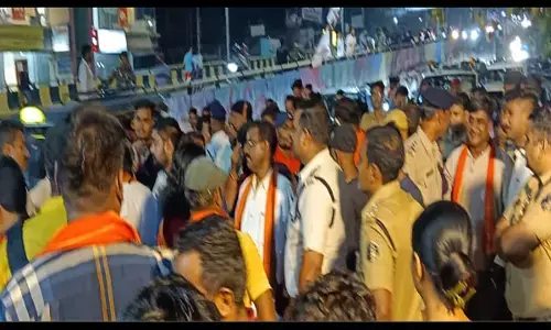 Bilaspur News: डांडिया में बवाल, सिंगर दानिश खान को बुलाये जाने पर हिंदू संगठनों ने किया विरोध...