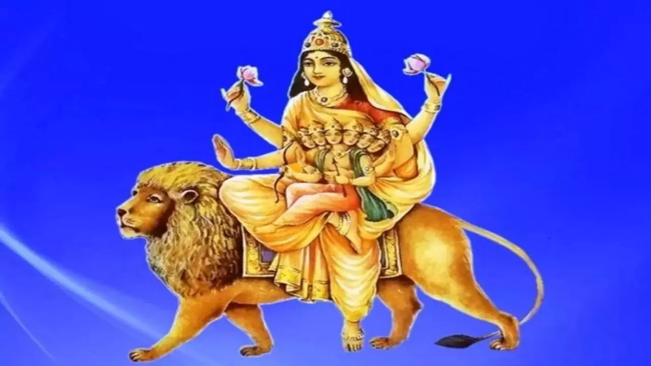 Navratri 2024: मां स्कंदमाता हैं बेहद ममतामयी, जानें उनका स्वरूप, मंत्र, पूजन विधि और कथा
