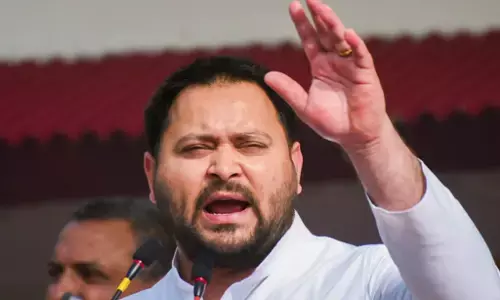 Bihar News Hindi: तेजस्वी यादव पर सरकारी बंगले से टोंटी चोरी करने का लगा आरोप, RJD ने दी तीखी प्रतिक्रिया