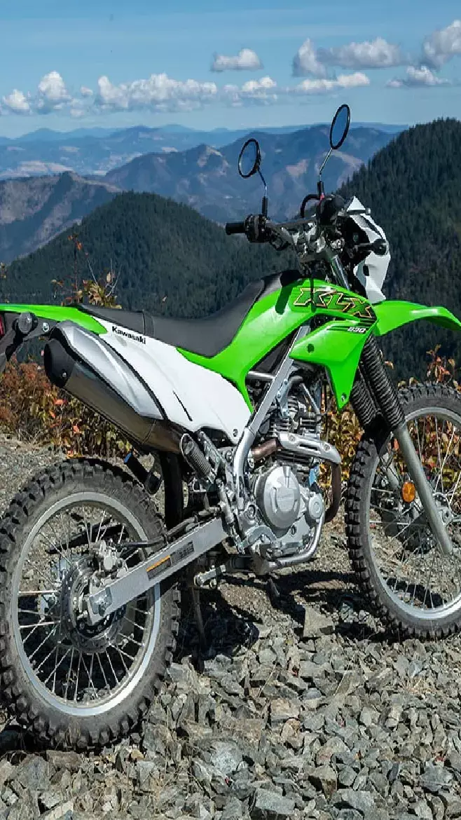 17 अक्टूबर 2024 को धमाका करने आ रही है कावासाकी KLX 230 S बाइक! जानें इसके फीचर्स...