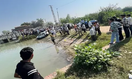 Haryana Accident News Hindi: दशहरे के दिन हरियाणा में बड़ा हादसा, नहर में गिरी कार, 3 बच्चों समेत 7 की मौत