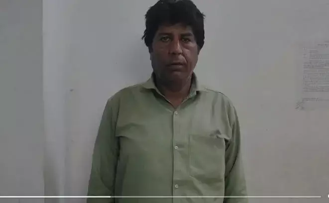 Chhattisgarh: आपके दफ्तर में बहुत भ्रष्टाचार हो रहा है...ACB का अफसर बताकर पासपोर्ट अधिकारियों से 5 लाख की ठगी...