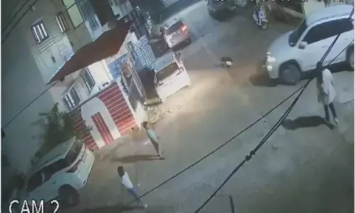 Ambilapur News: भाजपा नेता के बेटे को कार ने कुचला, हुई मौत, CCTV वीडियो आया सामने...