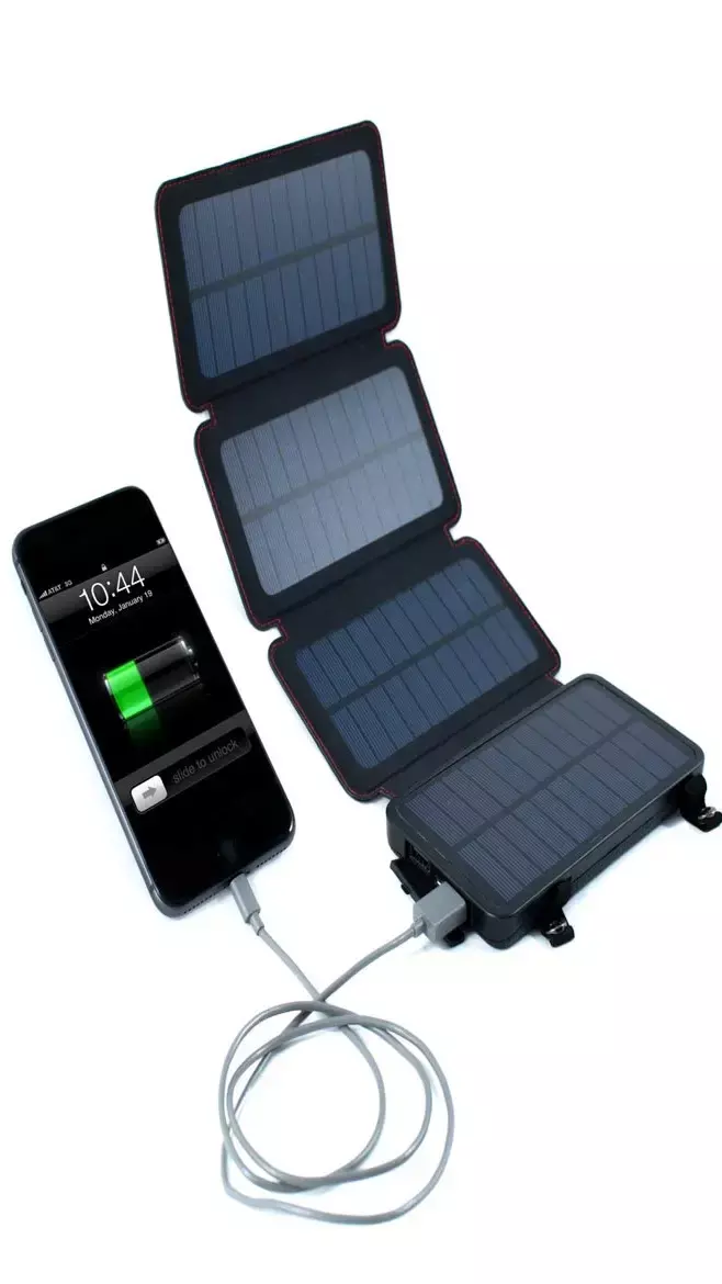 ​अब बिजली की झंझट हुई खत्म, सूरज से चार्ज होने वाला Solar 10K पावरबैंक हुआ लॉन्च!...