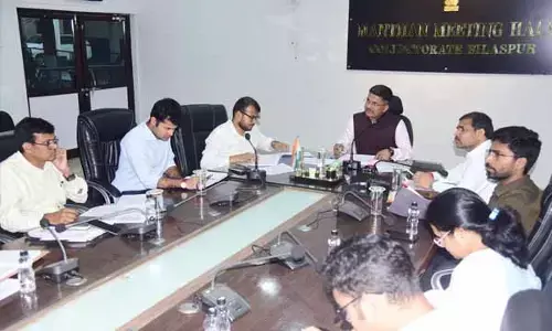 Bilaspur News: राजस्व मामले में लापरवाही बरतने पर तीन तहसीलदारों को नोटिस