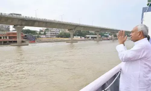 Bihar Chhath Puja News: CM नीतीश कुमार ने गंगा छठ घाटों का किया निरिक्षण, कहा - छठ व्रतियों की सुविधा-सुरक्षा का रखें ख्याल...