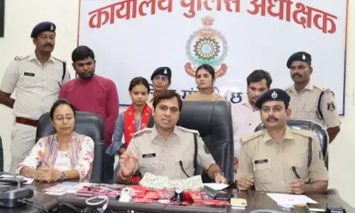 Mungeli News: बंटी-बबली ने बैंक अधिकारी बन ठगे 15 लाख, दिल्ली से तीन गिरफ्तार...