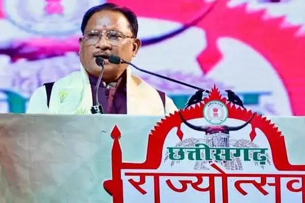 Chhattisgarh News: मुख्यमंत्री विष्‍णुदेव ने लोककलाकारों को प्रोत्साहित करने की महत्वपूर्ण घोषणा