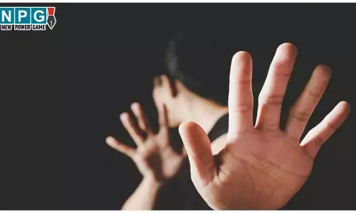 Bhopal Crime News: सिर्फ टच ही तो किया... सरकारी अफसर ने महिला कर्मचारी के साथ की गंदी हरकत, बनवाया आपत्तिजनक वीडियो