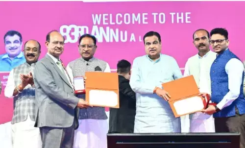 दो साल में छत्तीसगढ़ में अमेरिका की तरह होंगी चिकनी और चमचमाती सड़कें, CM विष्णुदेव बोले...मजबूत अर्थव्यवस्था में सड़कें बनेंगी हमारी ताकत