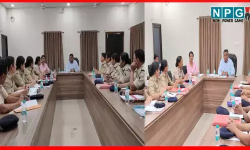 आईजी अमरेश मिश्रा ने रेंज के अधिकारियों, कर्मचारियों की ली बैठक, शिकायतों को शीघ्र निराकरण करने के दिये निर्देश...