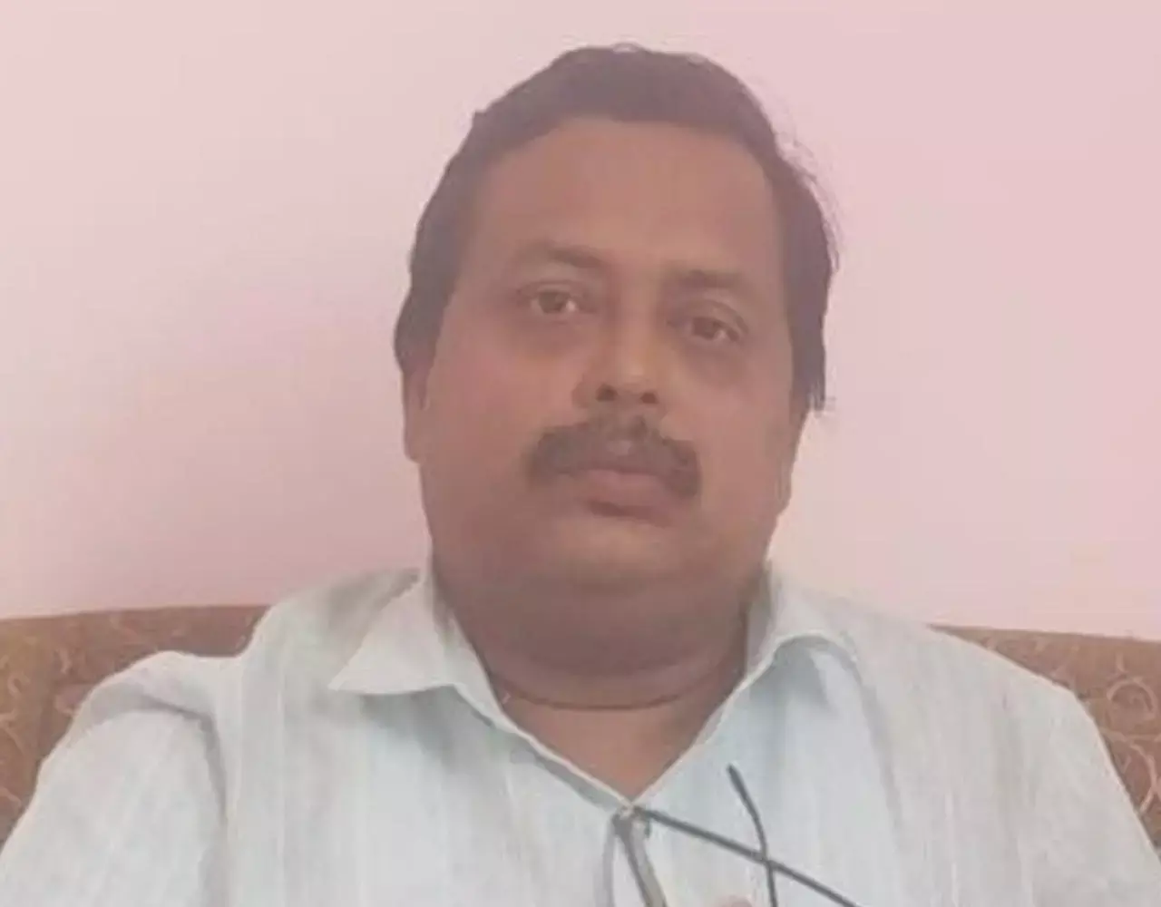 CG-Indigo News: इंडिगो में बम: प्लेन इमरजेंसी लैंडिंग, अफवाह फैलाने वाला आरोपी गया जेल...