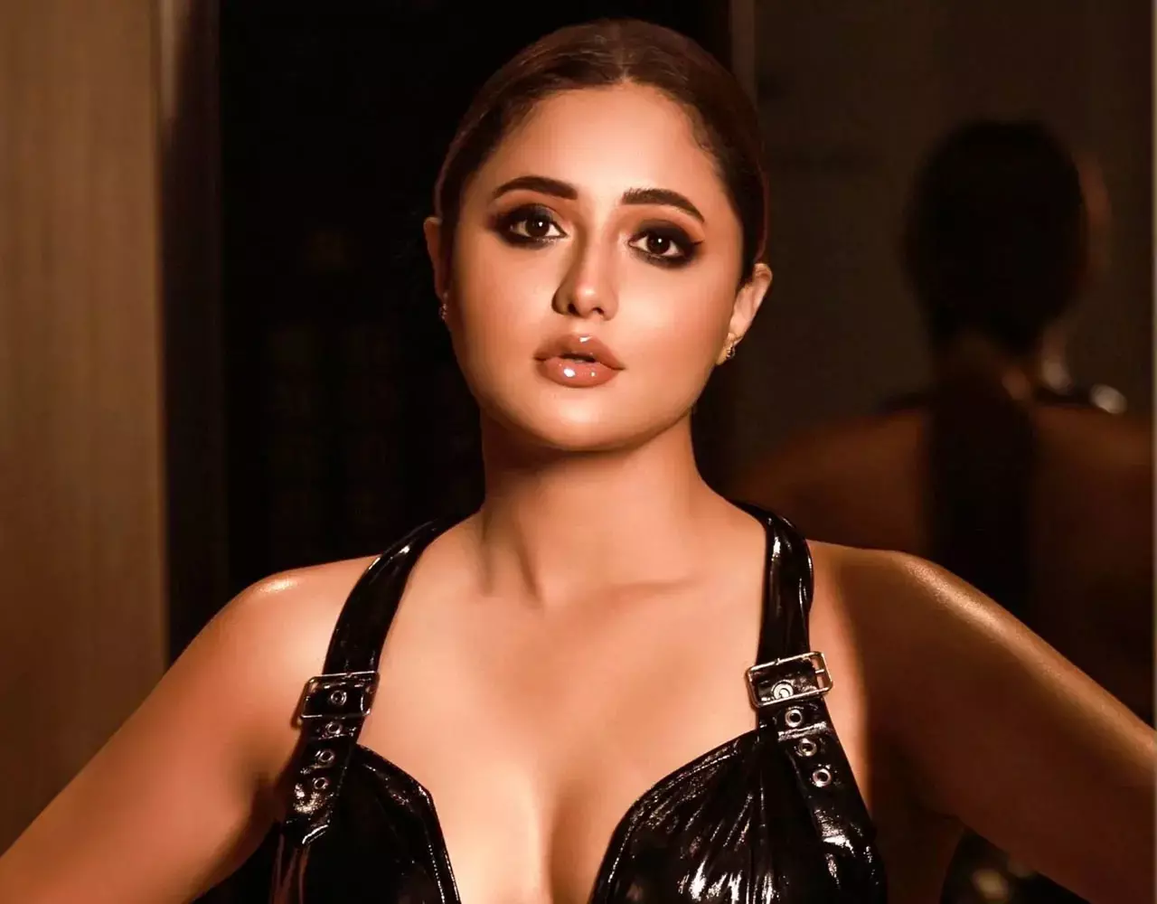 Rashami Desai News: मुझे बेहोश करके उठाया फायदा... एक्ट्रेस रश्मि देसाई के साथ हुआ घिनौना काम, मां ने जड़ा थप्पड़...