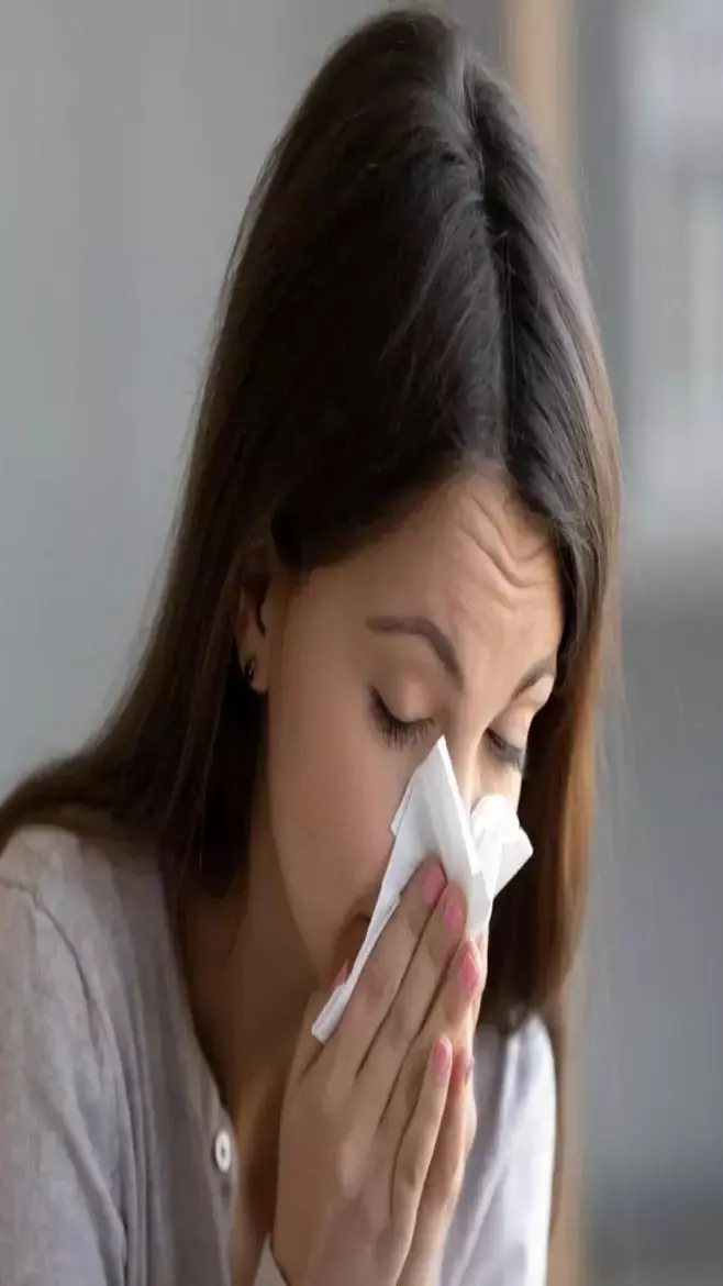 Khajoor Ke Fayde: सर्दियों में खजूर खाने के है जबरदस्त फायदे, बीमारियां रहेंगी कोसो दूर, जानिए यहां...