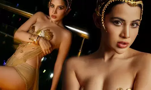 Urfi Javed Photo: गोल्डन ड्रेस, कयामत लुक... उर्फी ने अपने नए किलर फोटोशूट से गिराई हुस्न की बिजली, फोटो देख यूजर्स बोले- गजब की...