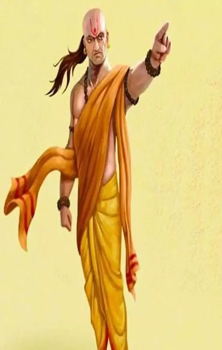 Chankya Niti: अगर घर में दिख रहे हैं ये 5 संकेत तो समझो आने वाली है आर्थिक तंगी, जाने चाणक्य के विचार