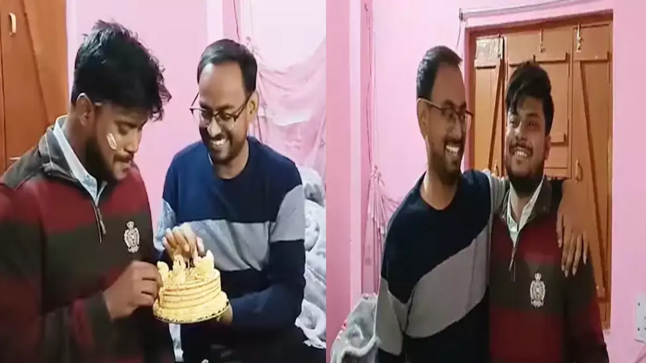 BPSC Topper Ujjwal Kumar:  मां आंगनबाड़ी वर्कर, पिता प्राइवेट टीचर... बेटा बन गया डीएसपी, जानिए BPSC टॉपर उज्ज्वल की कहानी