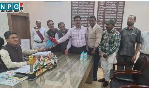 CG News: अफसरों की प्रताड़ना से हैं परेशान... कलेक्टर के सामने कर्मचारियों ने रखी अपनी बात