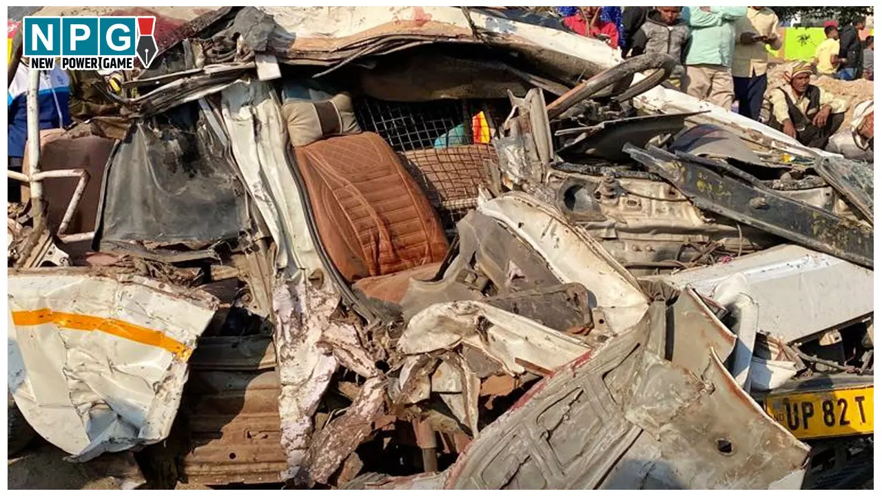 Hathras Road Accident: मौत बनकर आया केंटर, छीन ली 7 लोगों की जिंदगी, कई घायल, बढ़ सकती है मृतकों की संख्या