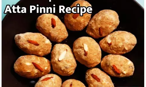 Winter Special Atta Pinni Recipe: सर्दी में बनाकर खाइए पंजाबी आटे की पिन्नी, दिन भर बनी रहेगी एनर्जी...
