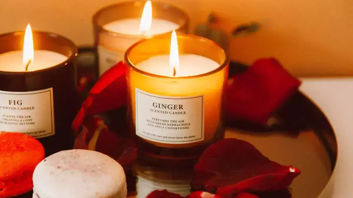 Scented Candles: सेंटेड कैंडल्स और एयर क्वालिटी: क्या ये हमारे स्वास्थ्य पर असर डालती हैं?