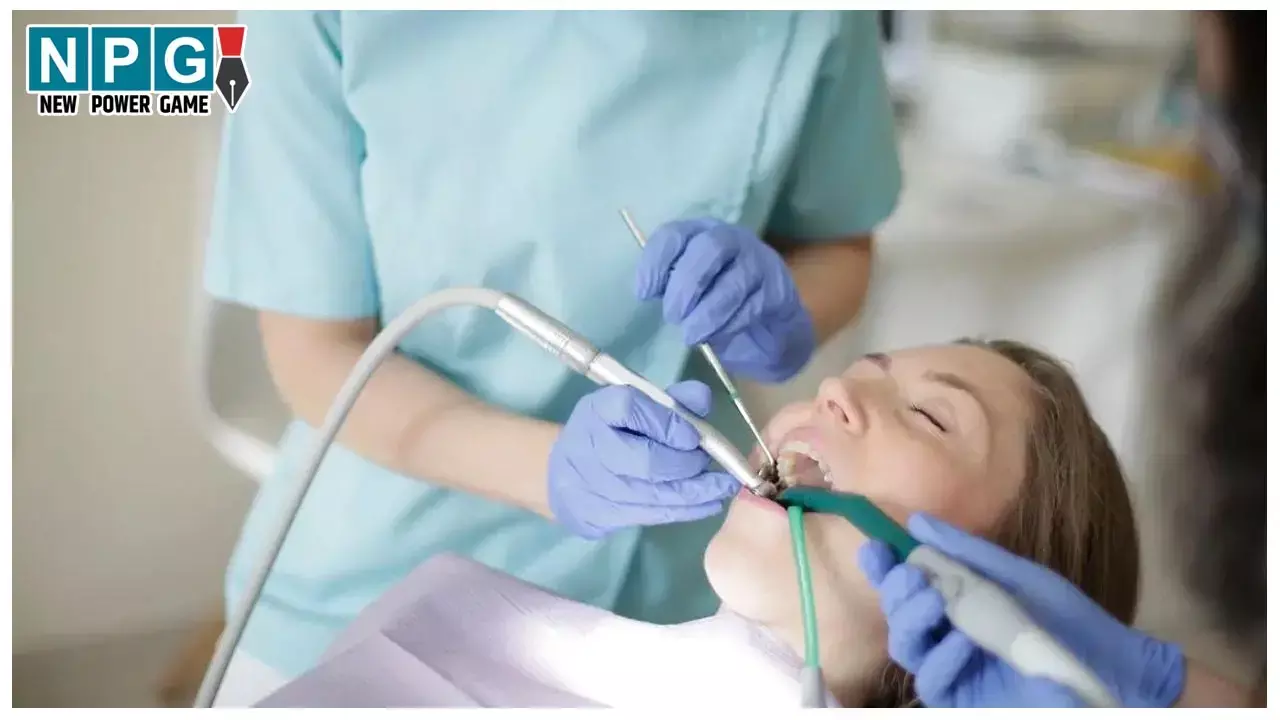 Tooth News: 52 साल के व्यक्ति ने अपने ही नकली दांत को निगल लिया, सर्जरी के बाद हुआ ठीक!...