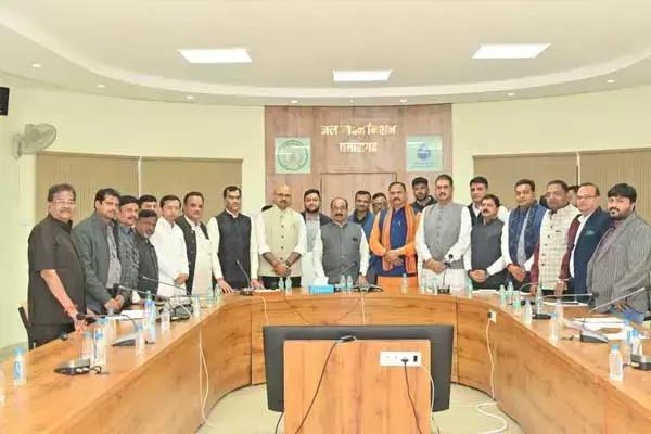 Chhattisgarh News: राइस मिलर्स की हड़ताल खत्‍म: डिप्‍टी सीएम की मौजूदगी में मांगों पर बनी सहमति