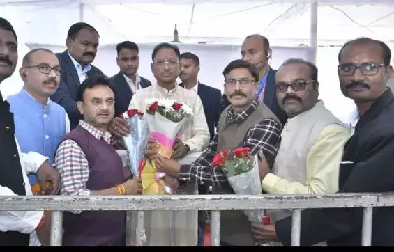 CG Teacher News: त्रुटिपूर्ण वरिष्ठता सूची से प्राचार्य पदोन्नति की तैयारी, लोक शिक्षण संचालनालय की लापरवाही या कोई साजिश...शालेय शिक्षक संघ ने कहा-मुख्यमंत्री संज्ञान लें