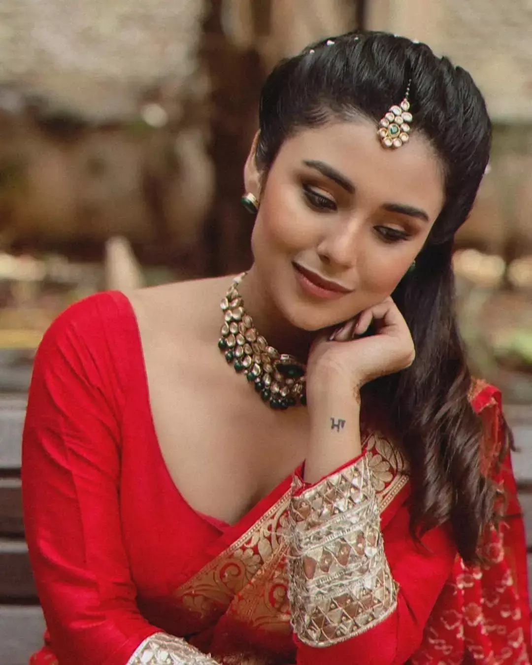 Yeh Rishta Kya Kehlata Hai 4 May 2025: एक राज और तबाह हुआ अभिरा-अरमान का रिश्ता, आई ये बड़ी मुसीबत...