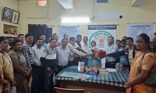 Teacher News: विकासखंड शिक्षा अधिकारी अभनपुर का संगठनों एवं शिक्षकों ने दिया धन्यवाद...