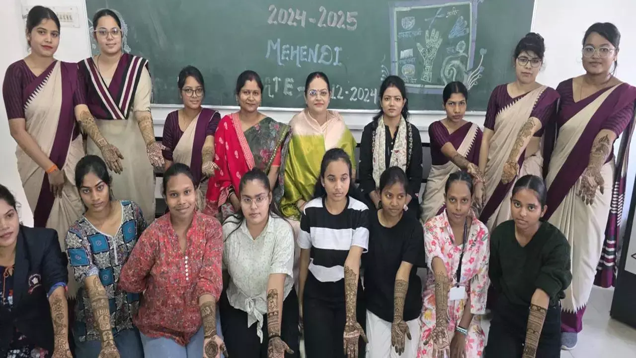 Pt. Harishankar Shukla Memorial College: पं. हरिशंकर शुक्ल स्मृति महाविद्यालय में वार्षिक प्रतियोगिताओं का आयोजन
