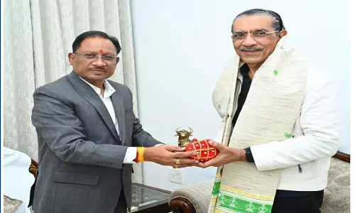 मुख्यमंत्री विष्णुदेव साय से फिल्म निर्माता व निर्देशक प्रकाश झा ने की मुलाकात...