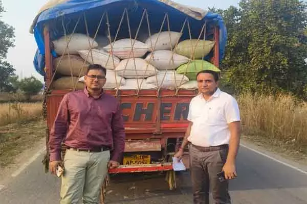 Bilaspur News: धान की तस्‍करी: सवा 8 लाख रुपए का 264 क्विंटल धान जब्त