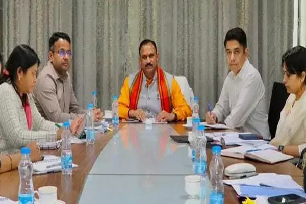 Chhattisgarh News: नए वायरस का अटैक: स्वास्थ्य मंत्री ने कहा- विभाग किसी भी प्रकार की आपात स्थिति के लिए पूरी तरह से है तैयार