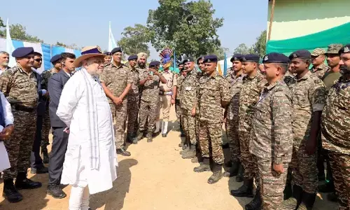 Chhattisgarh Naxal News: गृह मंत्री अमित शाह ने थपथपाई छत्तीसगढ़ के जवानों की पीठ, सीएम विष्णुदेव बोले-नक्सलवाद की जड़ें अब पूरी तरह कमजोर...