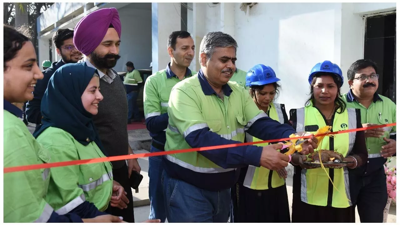 BALCO News: स्व सहायता समूह की महिलाओं ने बालको संयंत्र में लगाया फूड वैन... BALCO News: स्व सहायता समूह की महिलाओं ने बालको संयंत्र में लगाया फूड वैन...