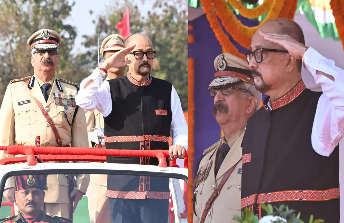 राज्यपाल रमेन डेका ने राजधानी रायपुर में पुलिस परेड ग्राउंड में ध्वजारोहण किया, जनता के नाम दिया सन्देश... राज्यपाल रमेन डेका ने राजधानी रायपुर में पुलिस परेड ग्राउंड में ध्वजारोहण किया, जनता के नाम दिया सन्देश...