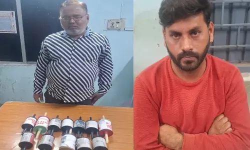 Raipur News: चाइनीज मांझा बेचने वाले दो गिरफ्तार, रायपुर में मासूम की मौत के बाद पुलिस का एक्शन...