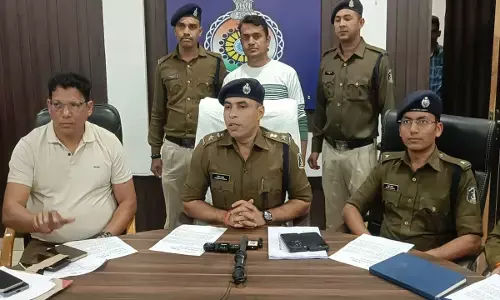 Durg News: बिल्डर्स से पत्नी का अवैध संबंध का शक, कंप्यूटर इंजीनियर ने यूट्यूब से देखकर बनाया बम और किया कार में ब्लास्ट...