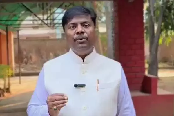 Chhattisgarh News: सोनिया गांधी ने राष्ट्रपति मुर्मू को बताया POOR LADY: कश्‍यप बोले..थोड़ी भी शर्म है तो कान पकड़ कर...