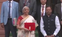 वित्‍त मंत्री का बजट भाषण शुरू