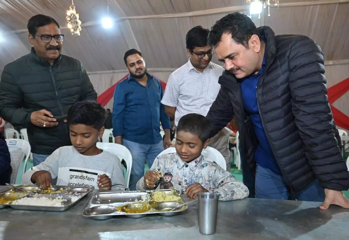 CG News: मुख्यमंत्री विष्णुदेव 13 को महाकुंभ स्नान के लिए जाएंगे: CM के सचिव दयानंद ने प्रयागराज में छत्तीसगढ़ पवेलियन का किया निरीक्षण CG News: मुख्यमंत्री विष्णुदेव 13 को महाकुंभ स्नान के लिए जाएंगे: CM के सचिव दयानंद ने प्रयागराज में छत्तीसगढ़ पवेलियन का किया निरीक्षण