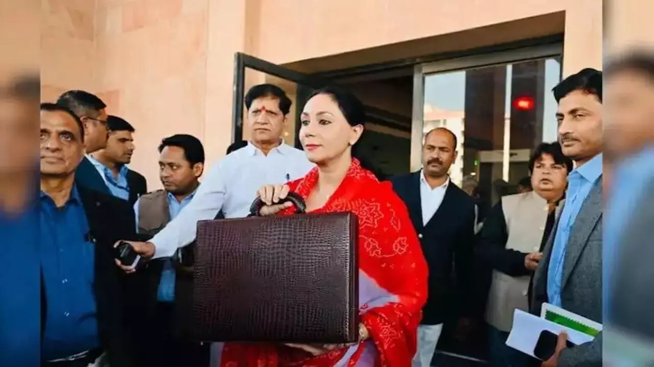 Rajasthan budget 2025: राजस्थान सरकार ने पेश किया दूसरा पूर्ण बजट, विवाहित महिलाओं के लिए बड़ी खुशखबरी...