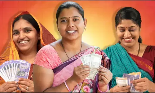 Mahila Samriddhi Yojana Delhi: दिल्ली की महिलाओं को हर महीने मिलेंगे ₹2500! जानें कौन कर सकता है अप्लाई? कैसे मिलेगा फायदा?
