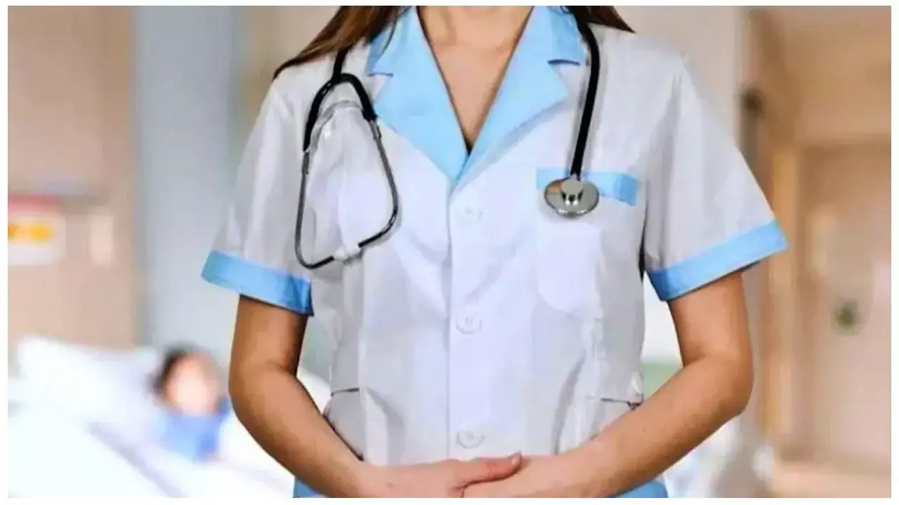 CG Doctor News: जूनियर डॉक्टर से यौन उत्पीड़न और छेड़छाड़: सिम्स के डॉक्टर के खिलाफ दर्ज हुआ एफआईआर...
