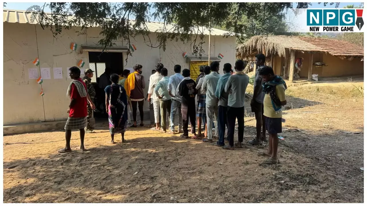 CG Panchayat Chunav 2025: आजादी क़े बाद पहली बार खूंखार नक्सली नेता हिड़मा के गांव पूवर्ती में हुई वोटिंग, Dy CM विजय शर्मा बोले...